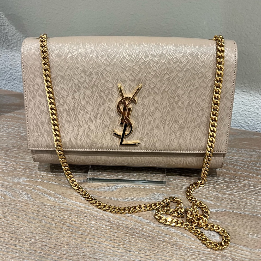 Yves Saint Laurent Tan Crossbody Bag with Gold Chain
Impeccable Condition